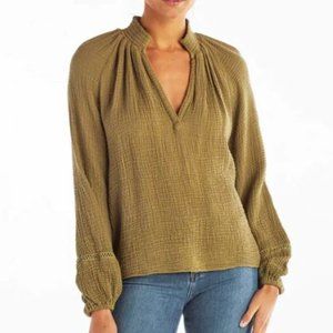 NWT Red Haute Smocked Neck Blouson Sleeve Gauze Top - Army - Size XS